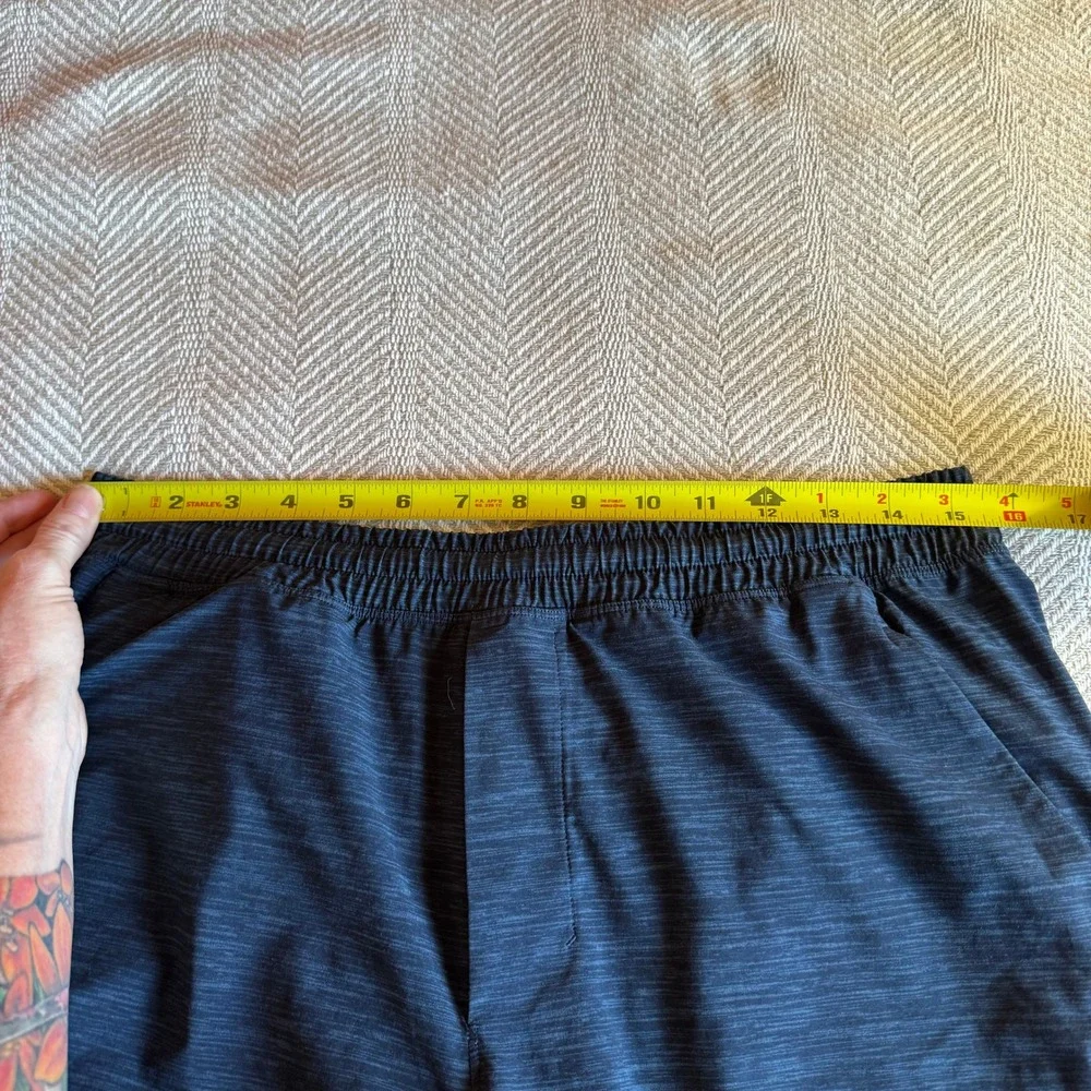 Lululemon Pace Breaker Lined Shorts Mens Large Navy Blue Heathered 7 Inseam